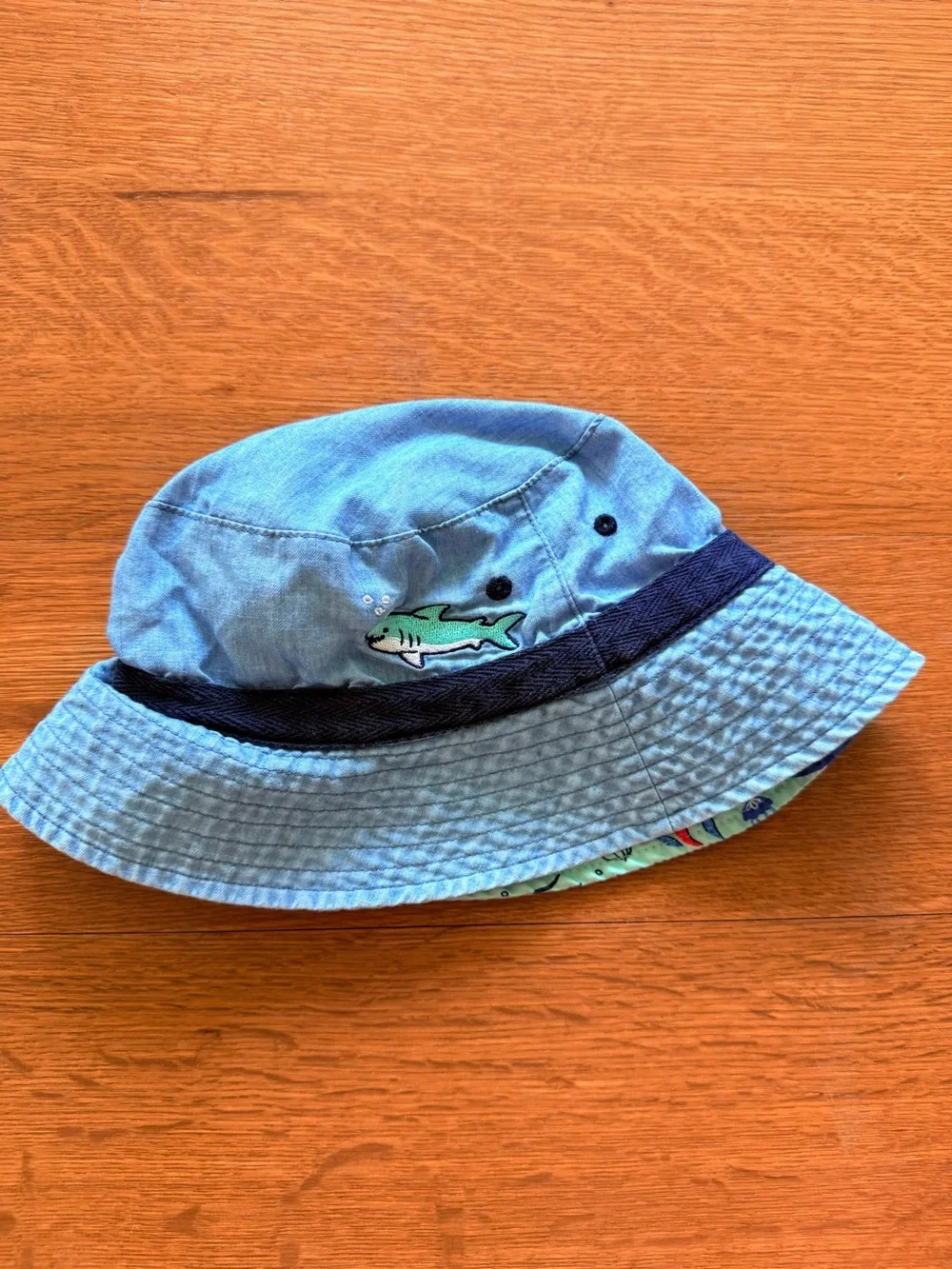CAT & JACK | Reversible Ocean Life Chambray Bucket Hat